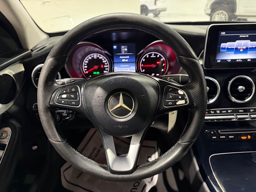 2016 Mercedes-Benz C-Class Image 21