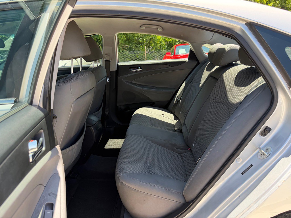2012 Hyundai Sonata Image 13