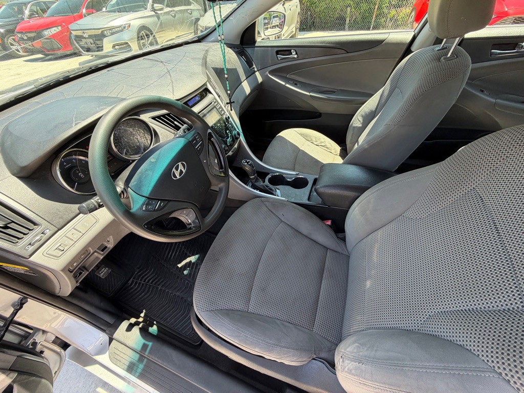 2012 Hyundai Sonata Image 22