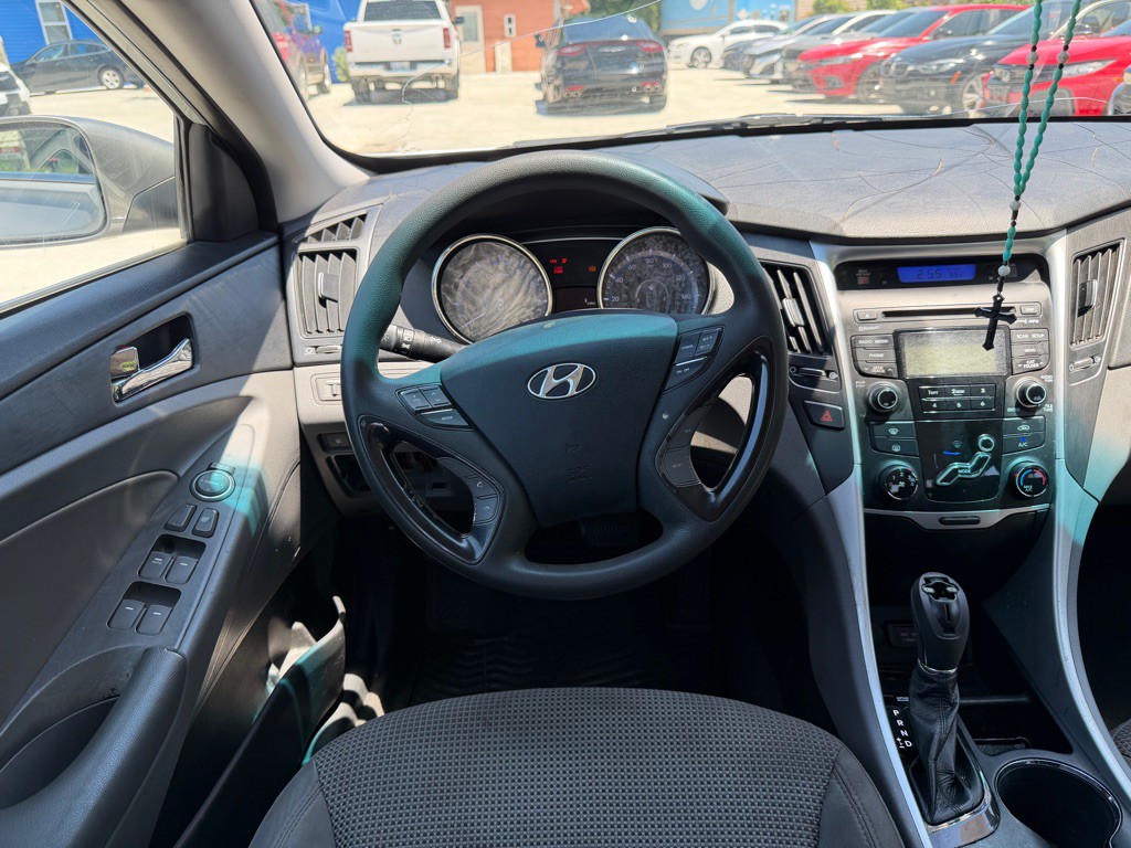 2012 Hyundai Sonata Image 27
