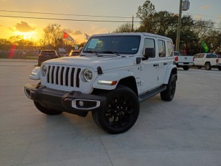 Image for 2021 Jeep Wrangler Unlimited SAHARA 4XE ID: 7222334