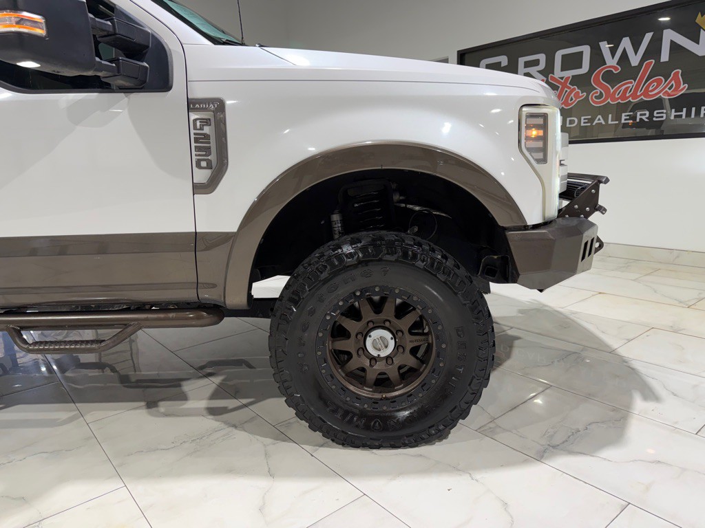 2017 Ford F-250 Image 6