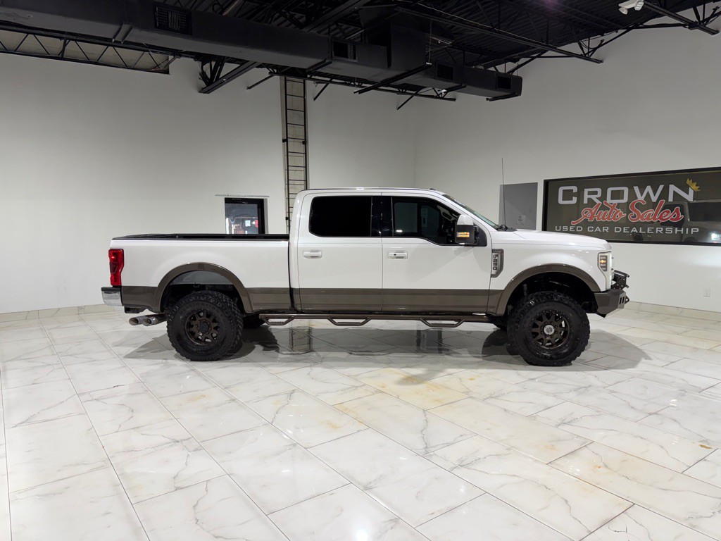 2017 Ford F-250 Image 7
