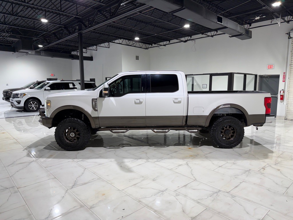 2017 Ford F-250 Image 8
