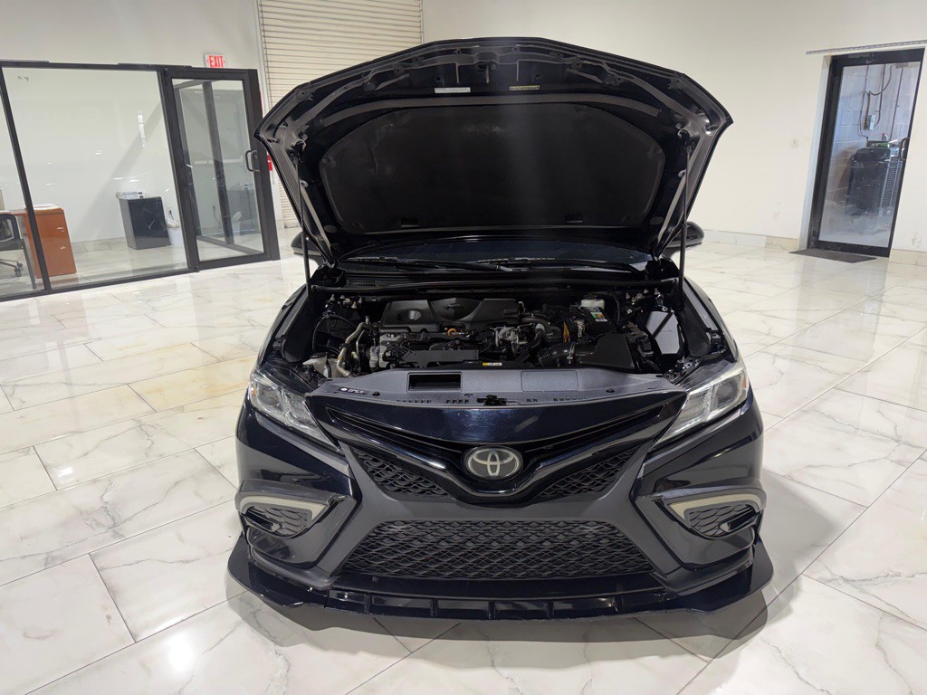 2020 Toyota Camry Image 4
