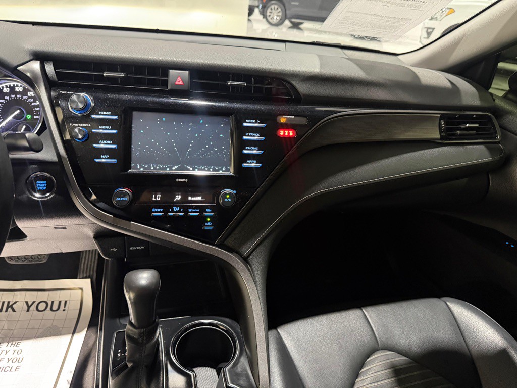 2020 Toyota Camry Image 23