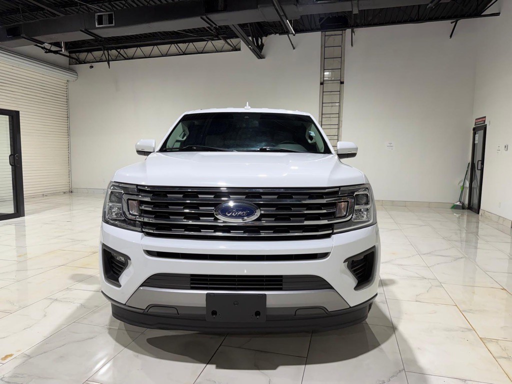 2021 Ford Expedition Image 2