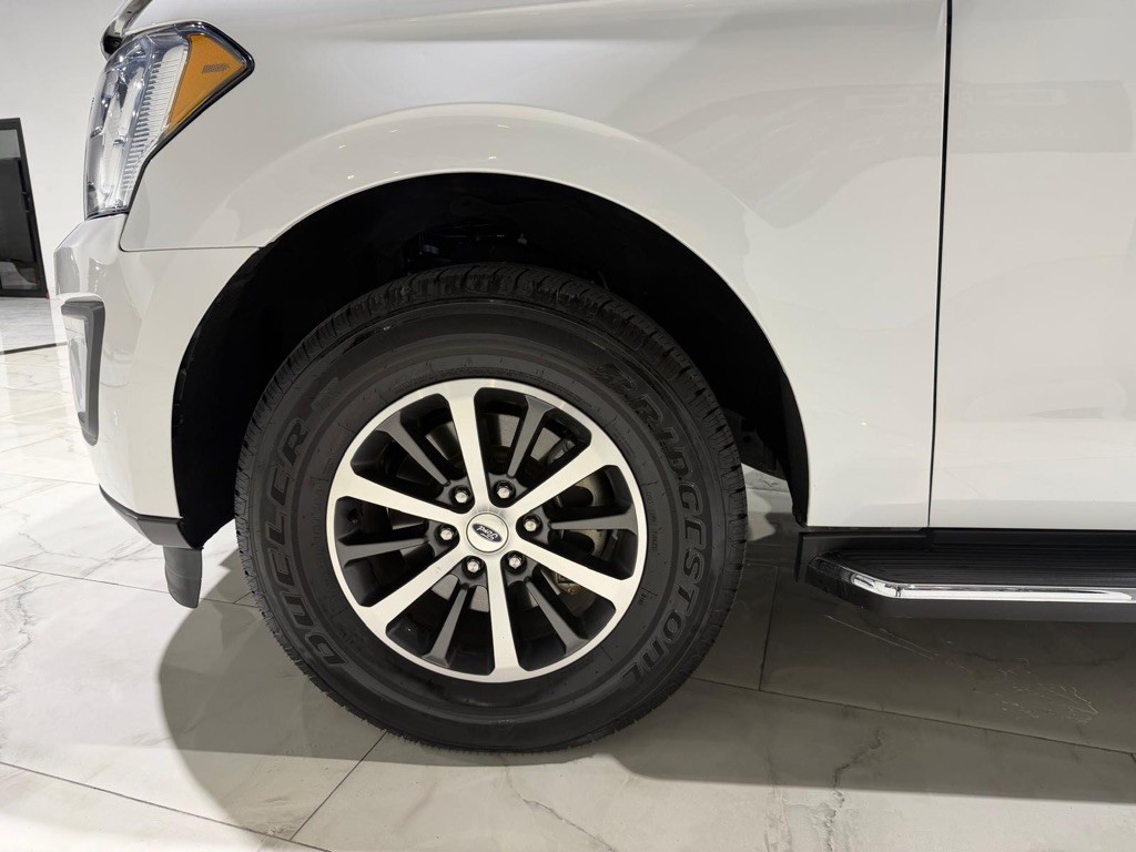 2021 Ford Expedition Image 6