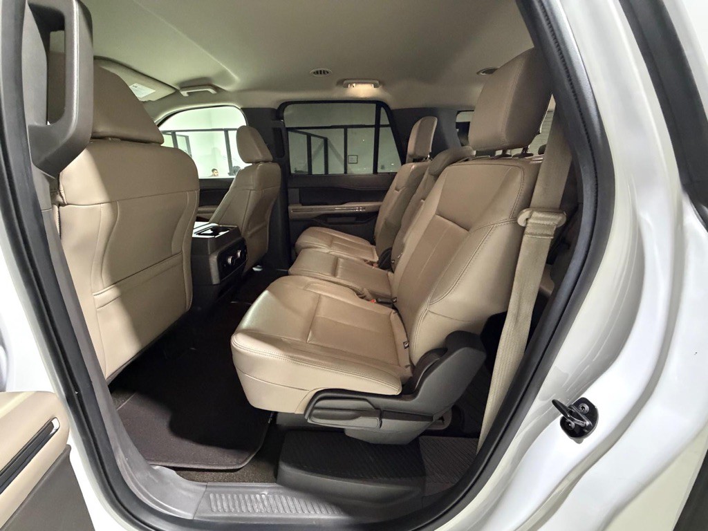2021 Ford Expedition Image 16