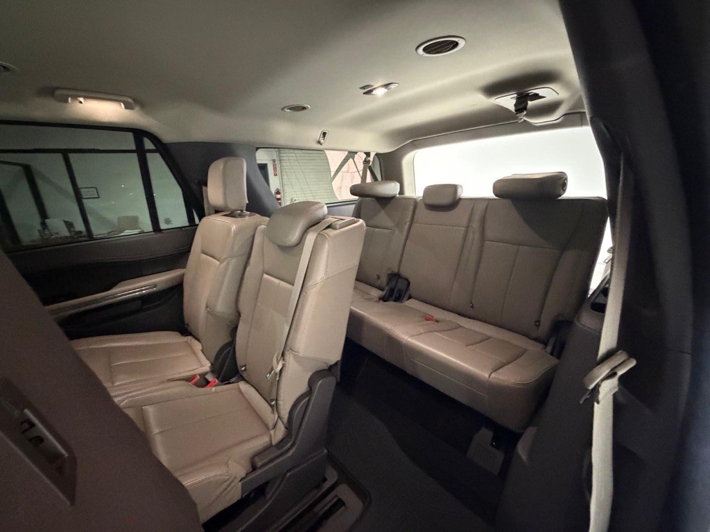 2021 Ford Expedition Image 18