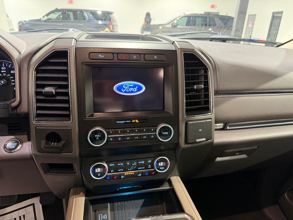 2021 Ford Expedition Image 25
