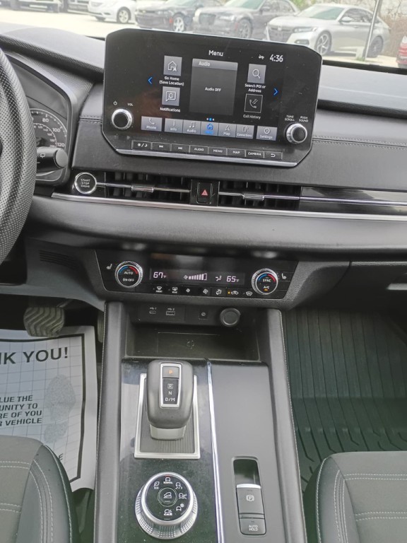 2024 Mitsubishi Outlander Image 16