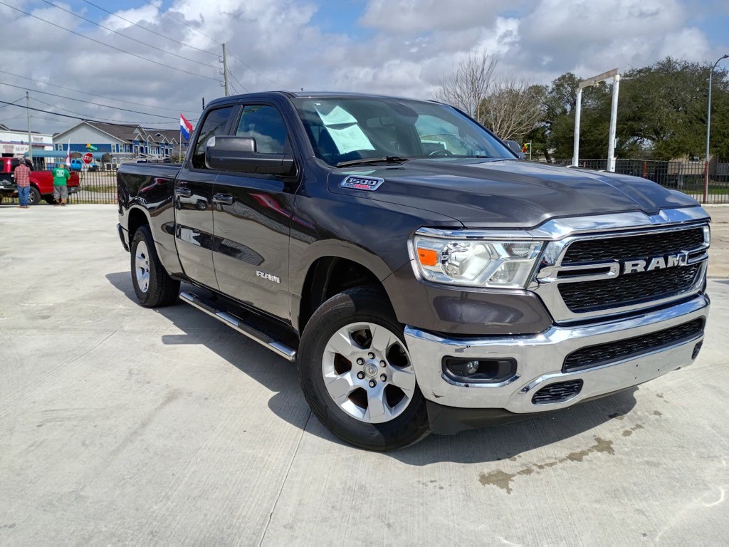 2021 RAM 1500 Image 2