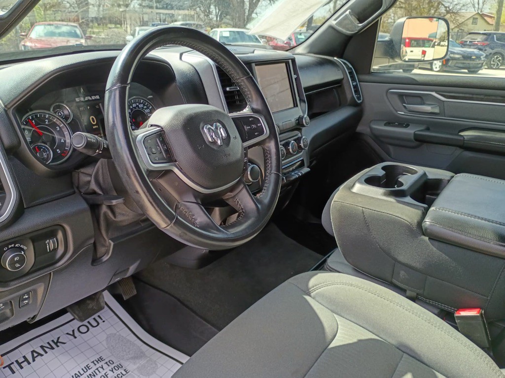 2021 RAM 1500 Image 9