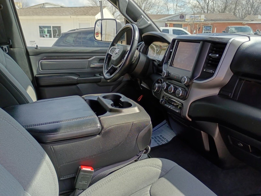 2021 RAM 1500 Image 15