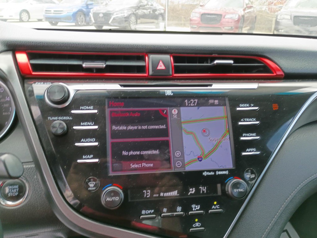 2018 Toyota Camry Image 14