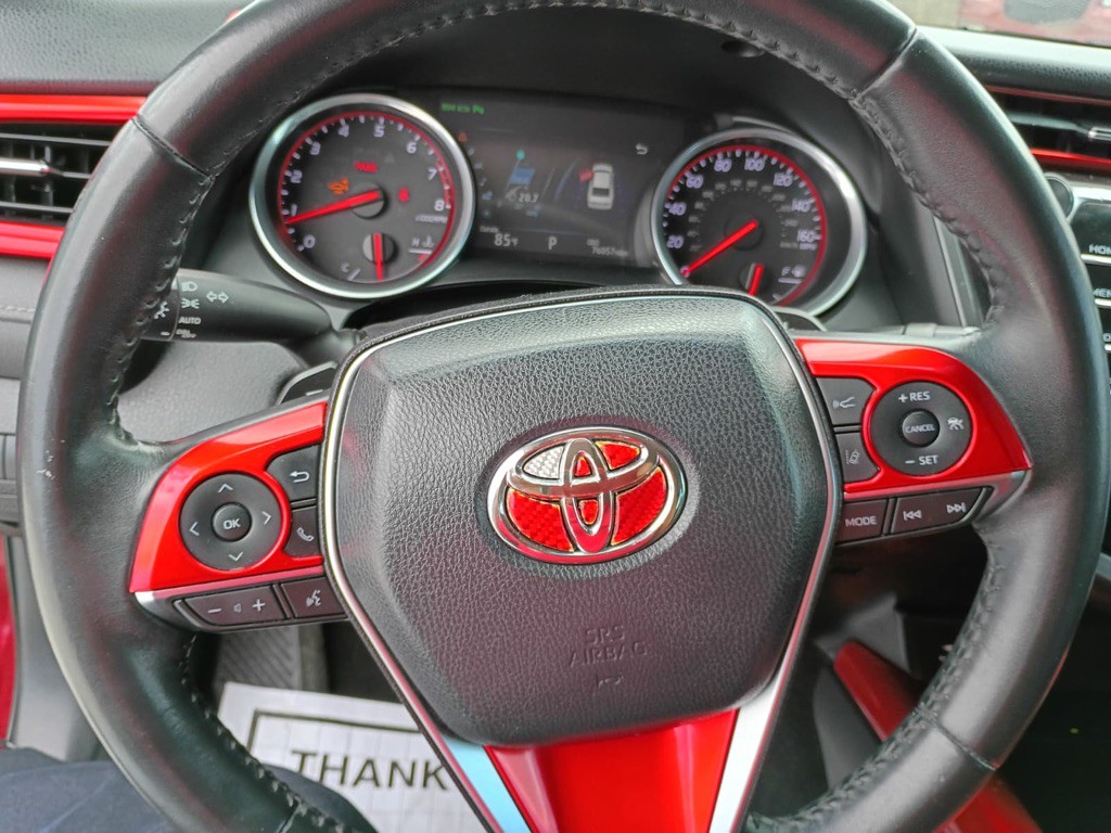 2018 Toyota Camry Image 15