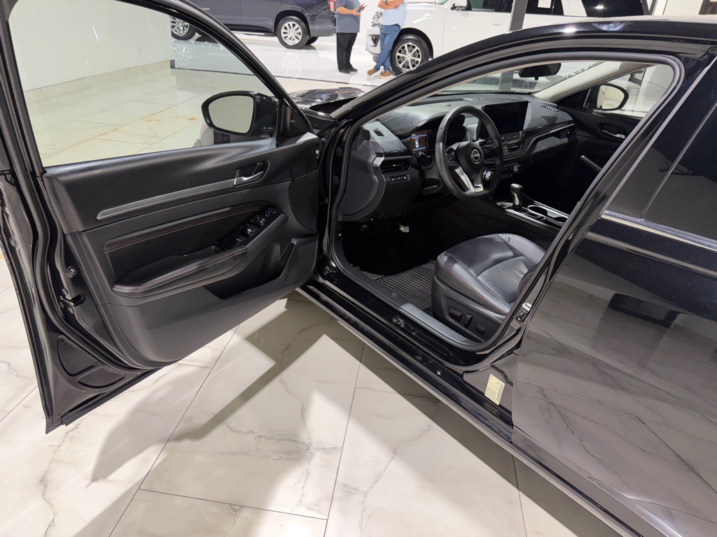 2023 Nissan Altima Image 20