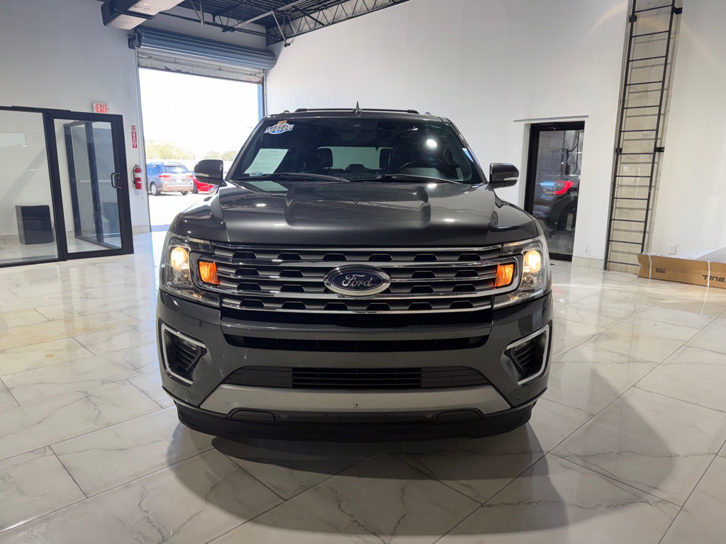 2018 Ford Expedition Image 2