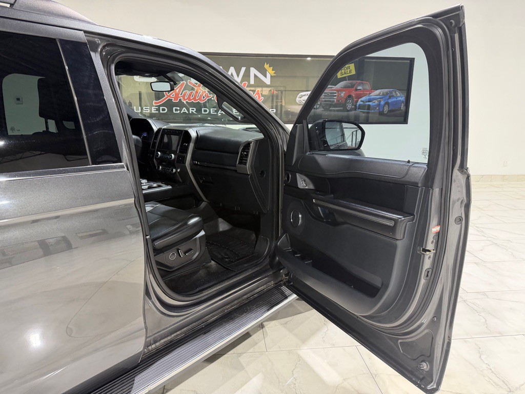 2018 Ford Expedition Image 17