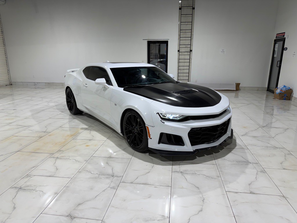 2020 Chevrolet Camaro Image 3