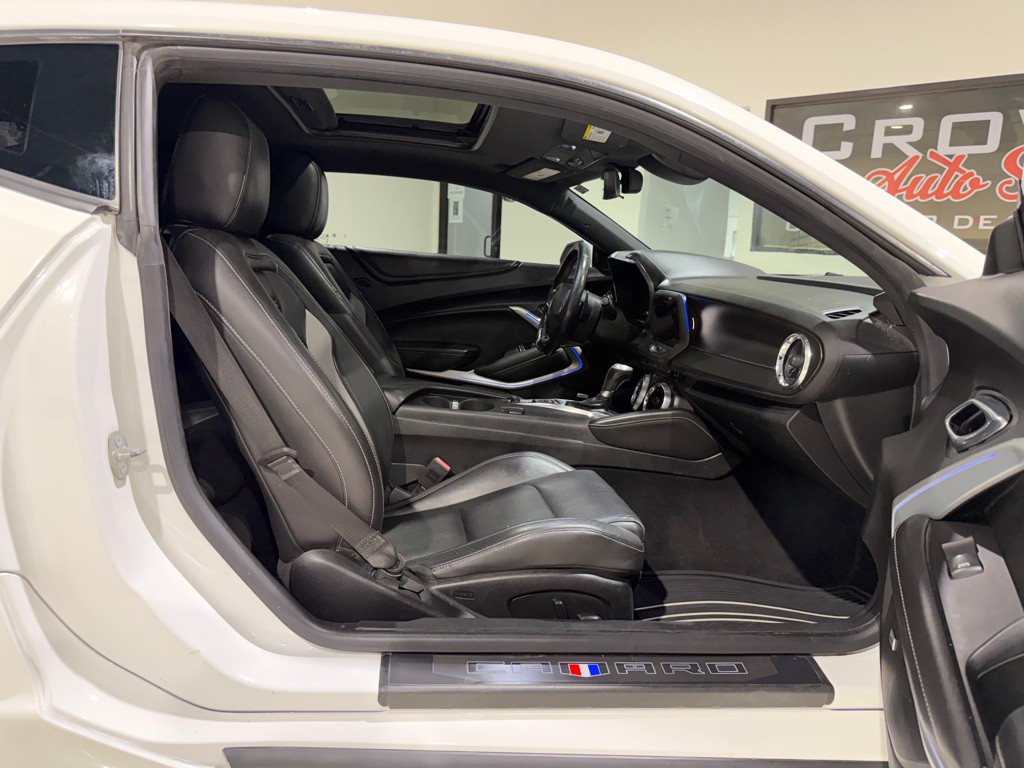 2020 Chevrolet Camaro Image 14