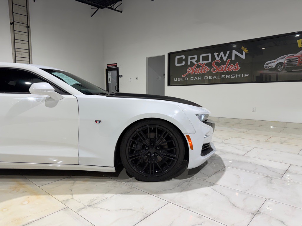2020 Chevrolet Camaro Image 6