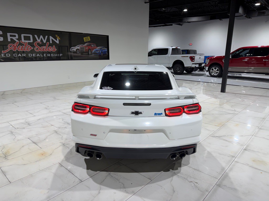 2020 Chevrolet Camaro Image 10