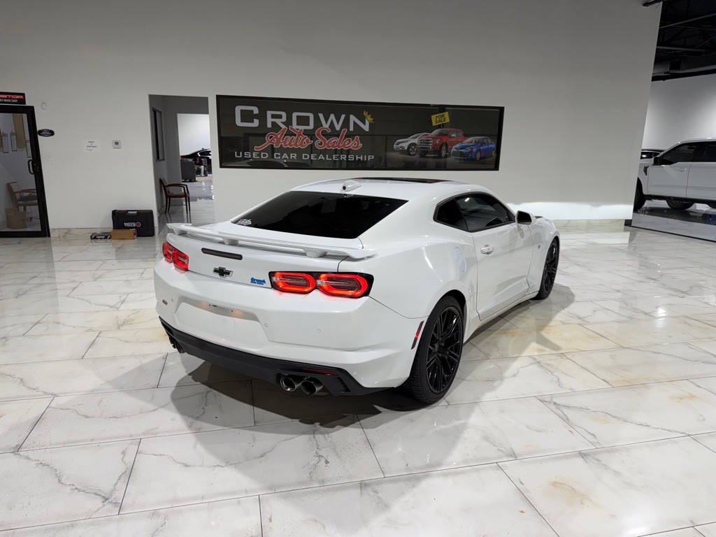 2020 Chevrolet Camaro Image 11