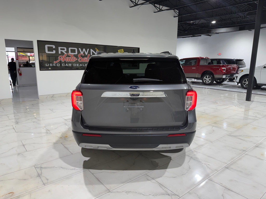 2021 Ford Explorer Image 10