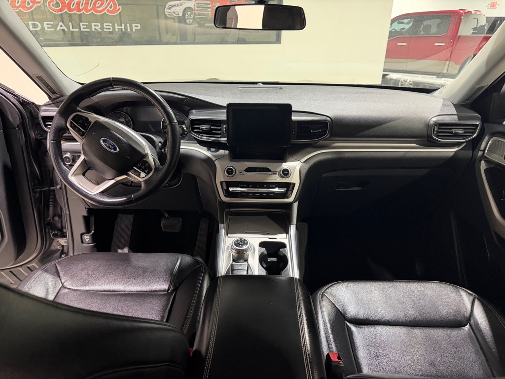 2021 Ford Explorer Image 23