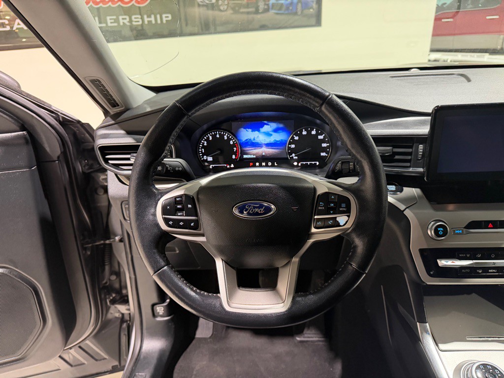 2021 Ford Explorer Image 26