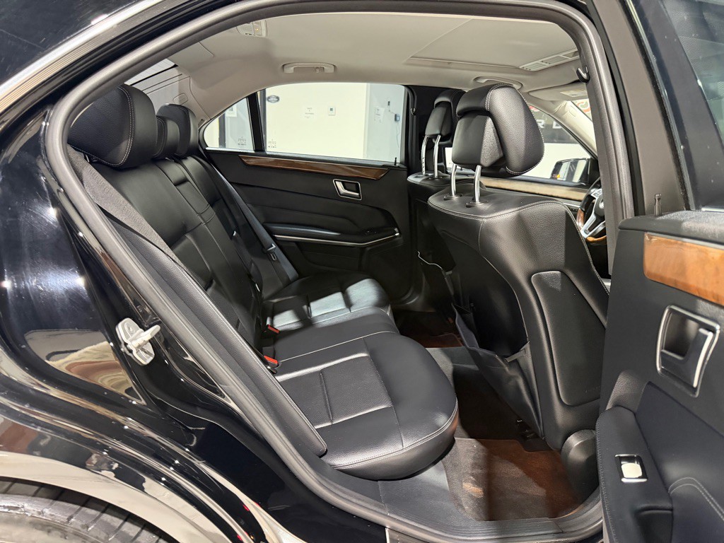 2014 Mercedes-Benz E-Class Image 17