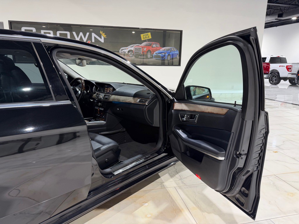 2014 Mercedes-Benz E-Class Image 18