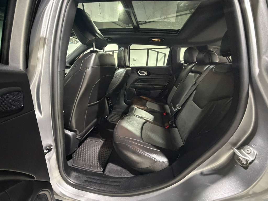 2022 Jeep Compass Image 14