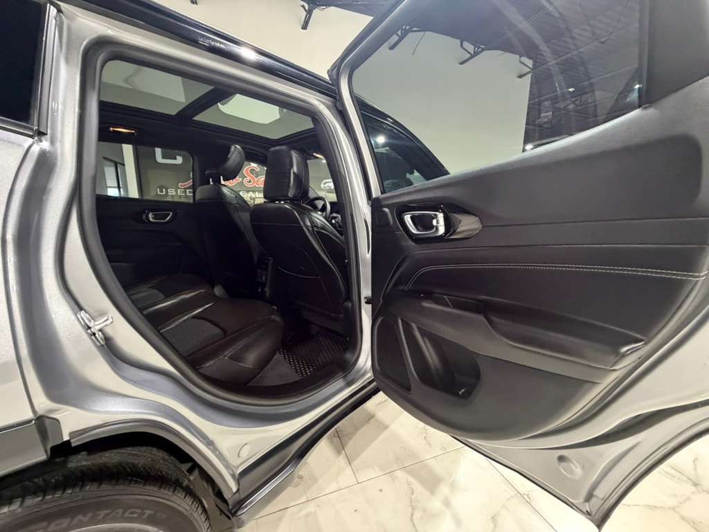 2022 Jeep Compass Image 15