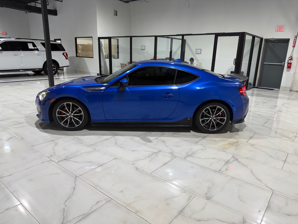 2015 Subaru BRZ Image 9