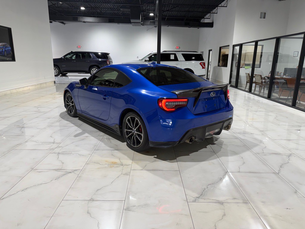 2015 Subaru BRZ Image 10