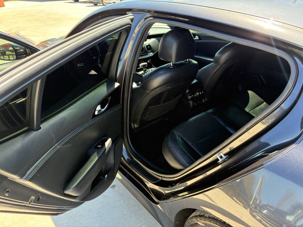 2020 Kia Stinger Image 10