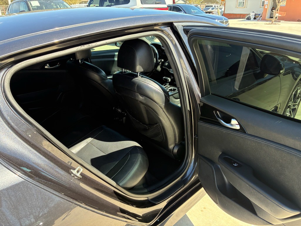 2020 Kia Stinger Image 11