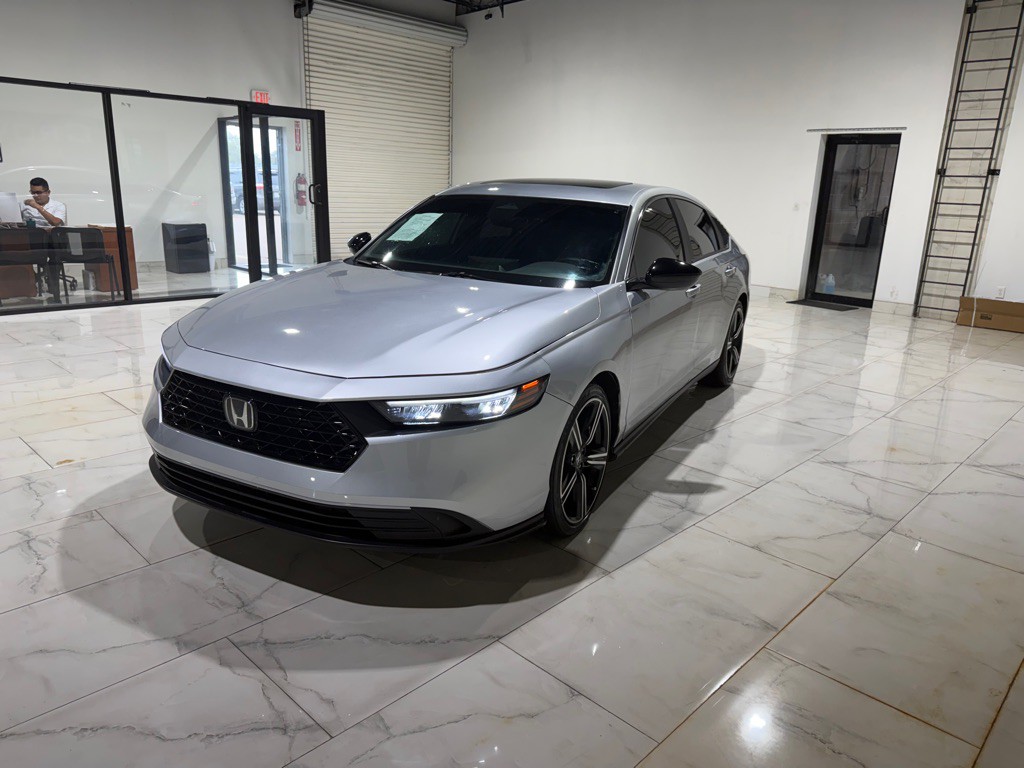 2024 Honda Accord Image 1