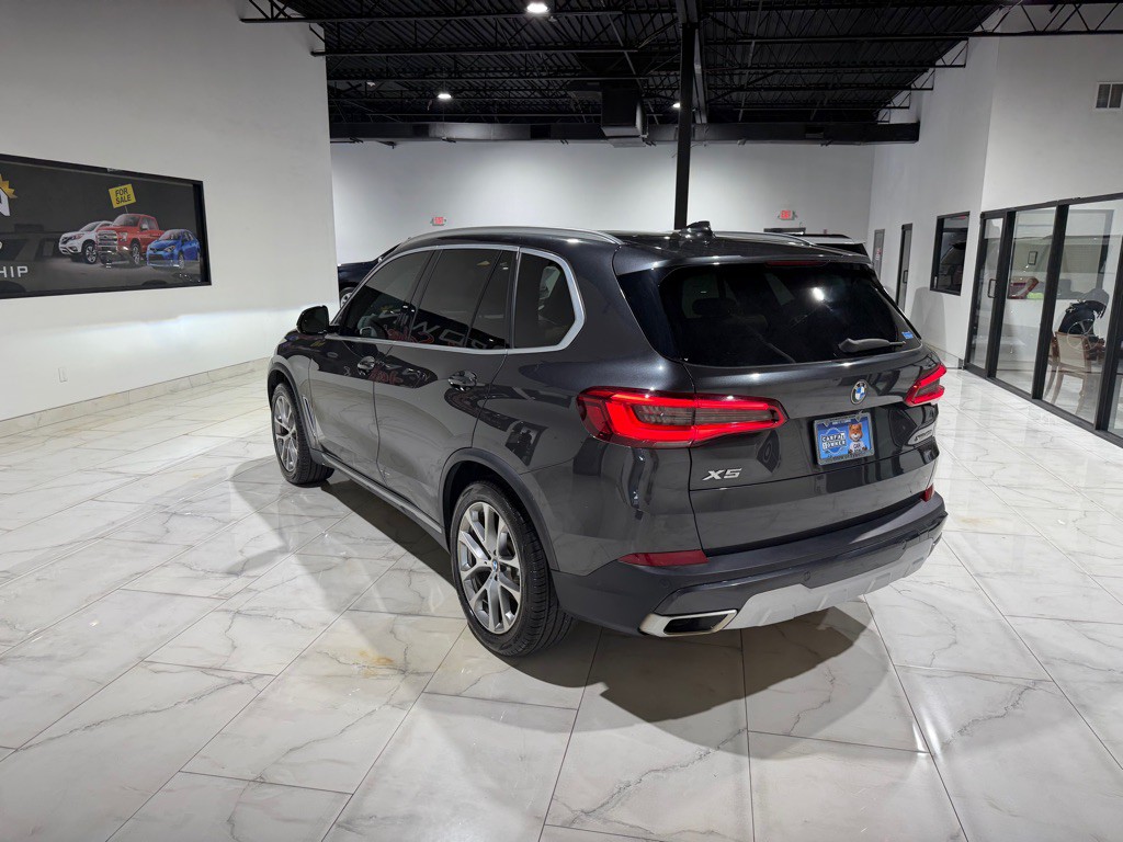 2020 BMW X5 Image 10