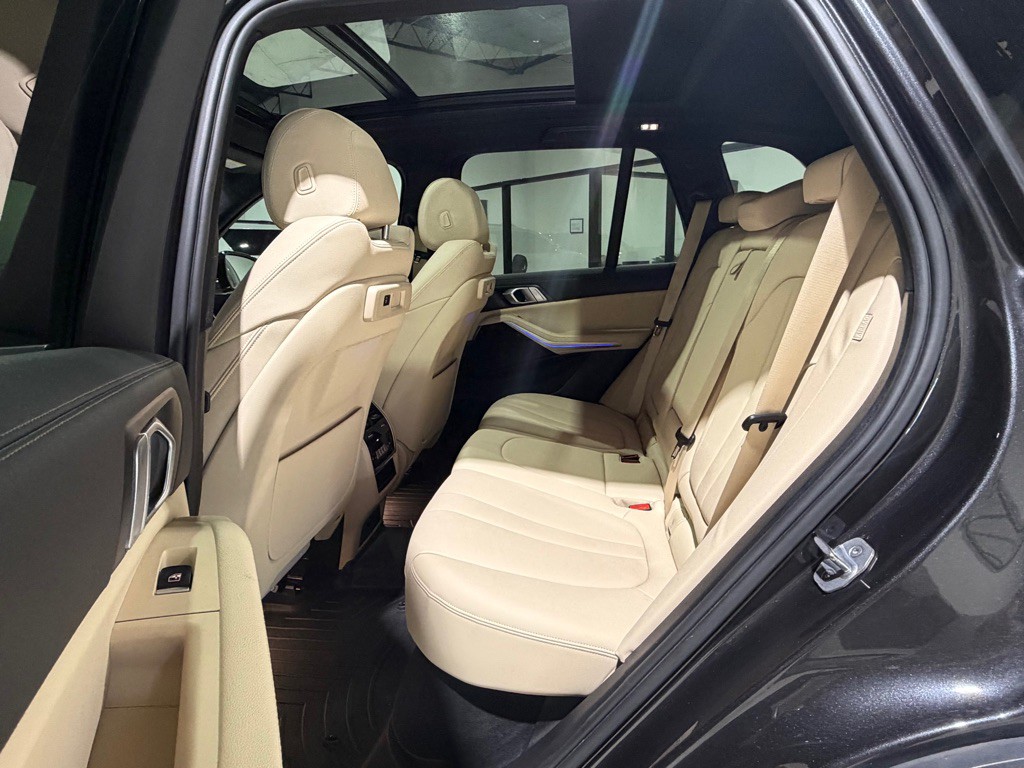 2020 BMW X5 Image 15
