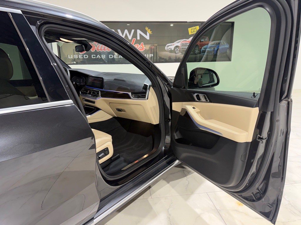2020 BMW X5 Image 18