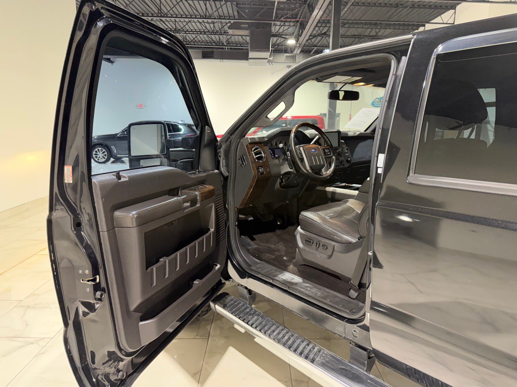 2015 Ford F-350 Image 20