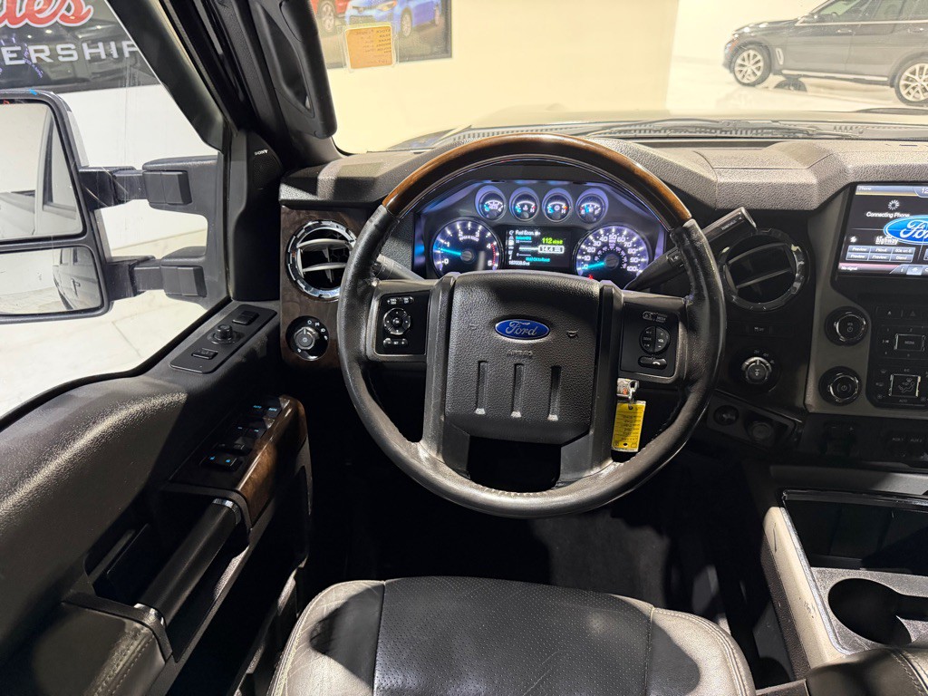 2015 Ford F-350 Image 28