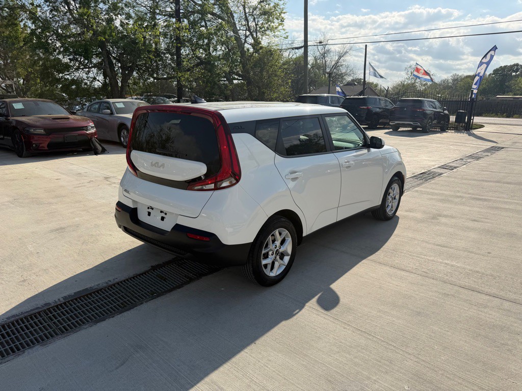 2022 Kia Soul Image 10