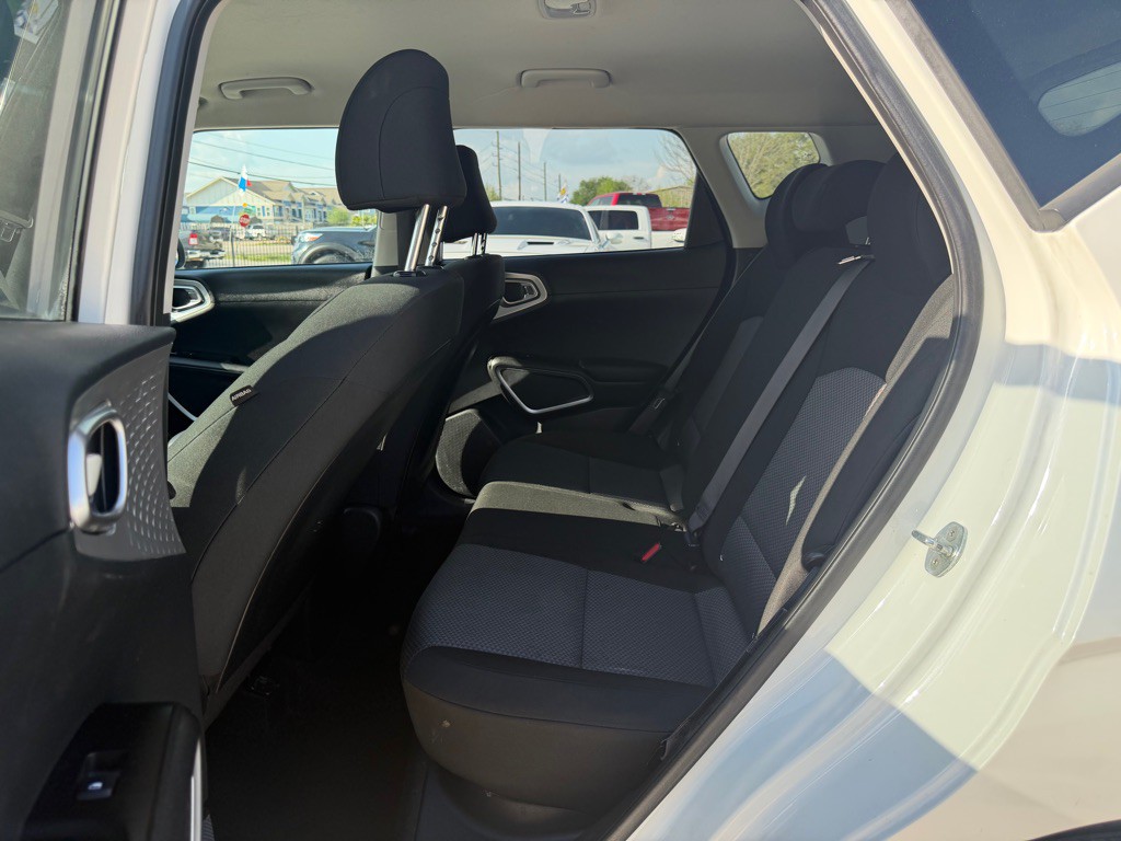 2022 Kia Soul Image 15