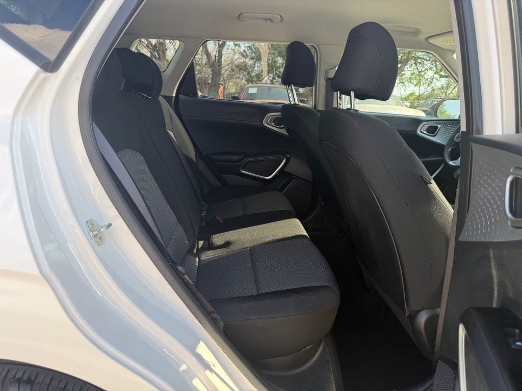 2022 Kia Soul Image 17