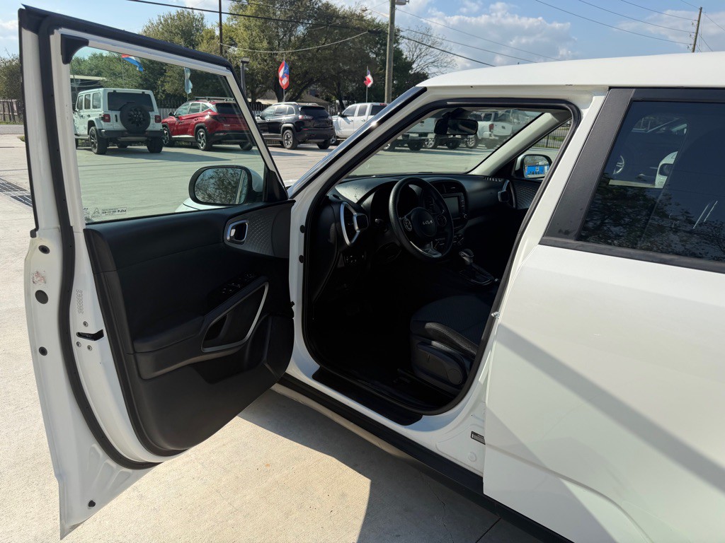 2022 Kia Soul Image 20